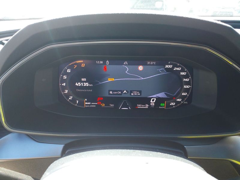 Cupra Leon 1.5 e-HYBRID — zdjęcie 11