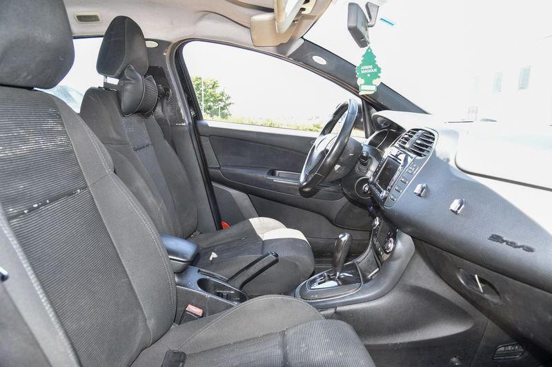 Fiat Bravo 1.6 JTDM Multijet Emotion — zdjęcie 10