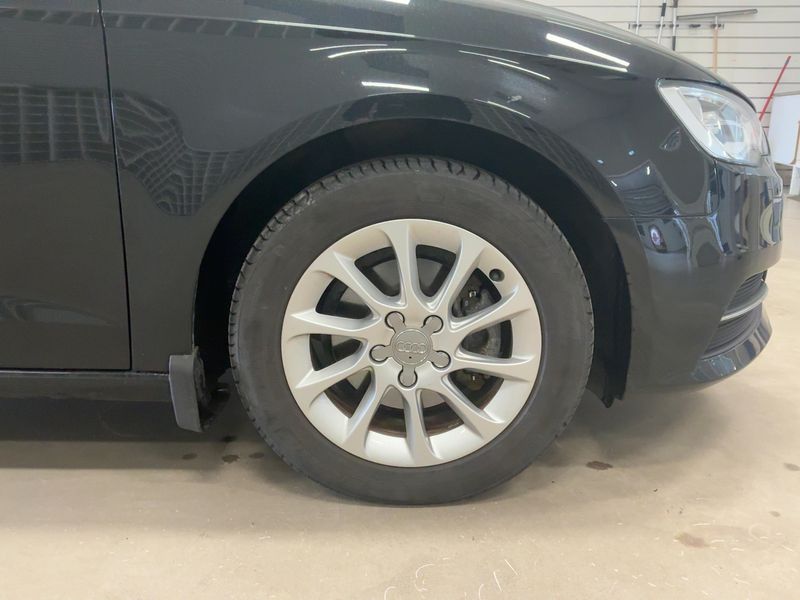 Audi A3 Sportback 1.2 TFSI Attraction 2014 – снимка 11