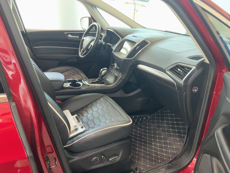 Ford S-Max 2.0 TDCi Vignale AWD — zdjęcie 11