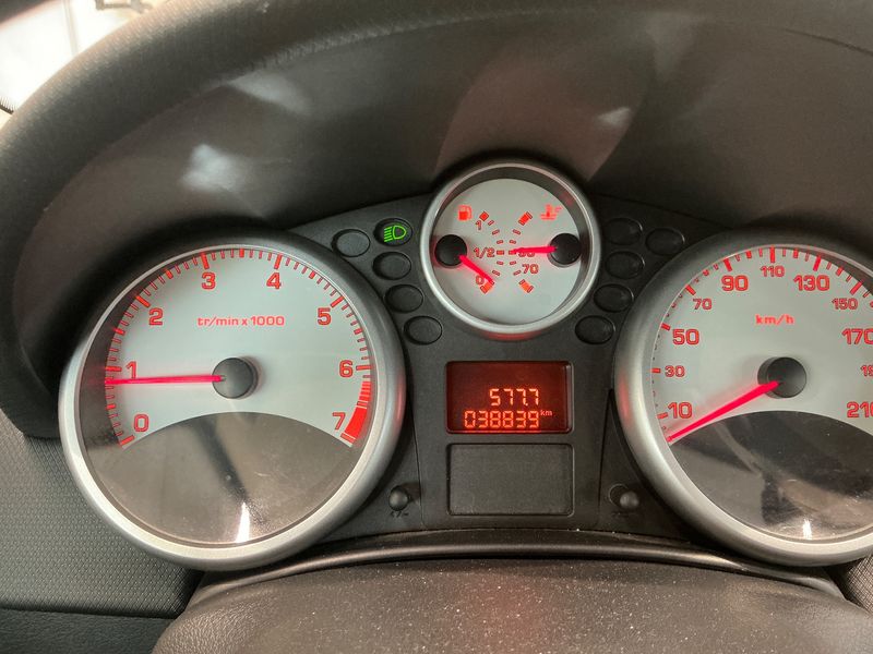Peugeot 207 1.4 VTi Tendance — zdjęcie 13