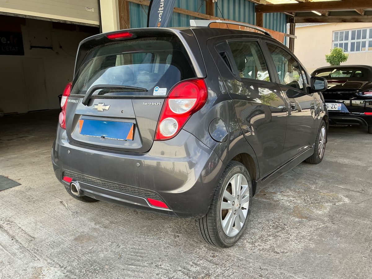 Chevrolet Spark 1.2 LTZ