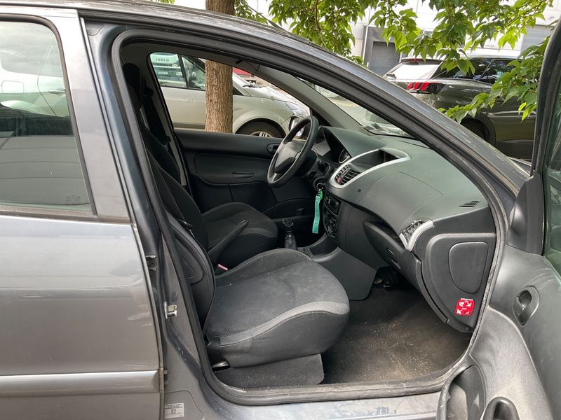 Peugeot 206+ 1.4 HDi Trendy — zdjęcie 3