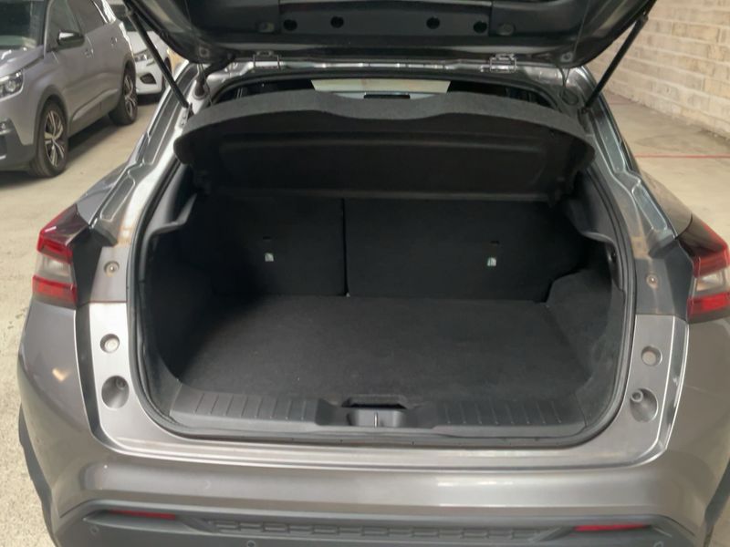 Nissan Juke 1.0 DIG-T N-Connecta — zdjęcie 10