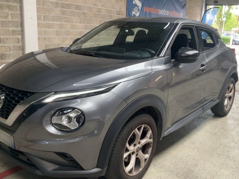 Nissan Juke 1.0 DIG-T N-Connecta — zdjęcie 2
