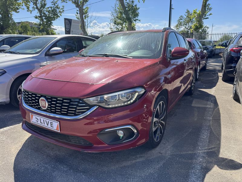 Fiat Tipo 1.6 JTDM Lounge — zdjęcie 1