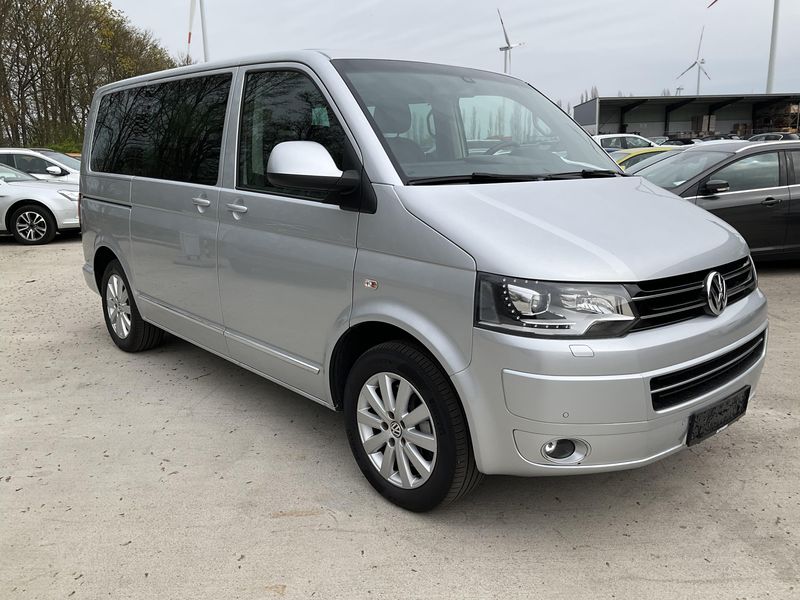 Volkswagen T5 Multivan 2.0 TDI Highline — zdjęcie 8