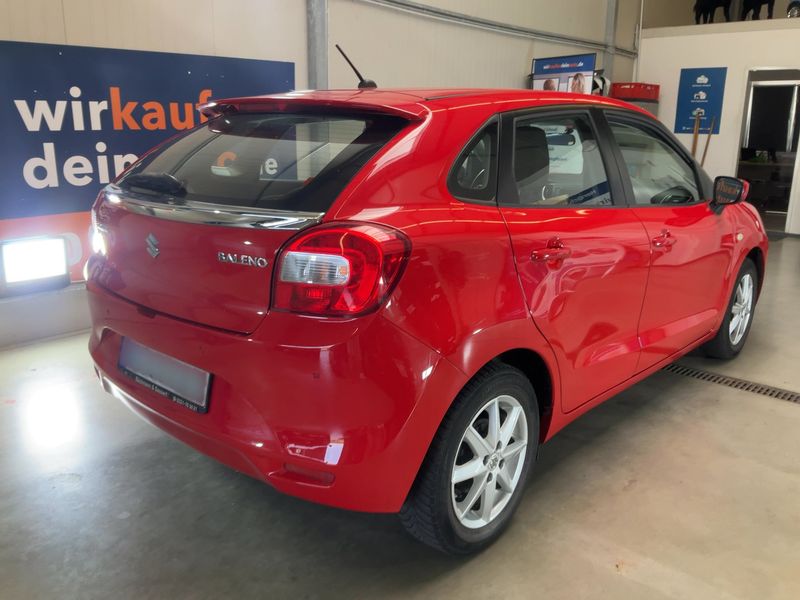 Suzuki Baleno 1.2 DualJet Basic — zdjęcie 6