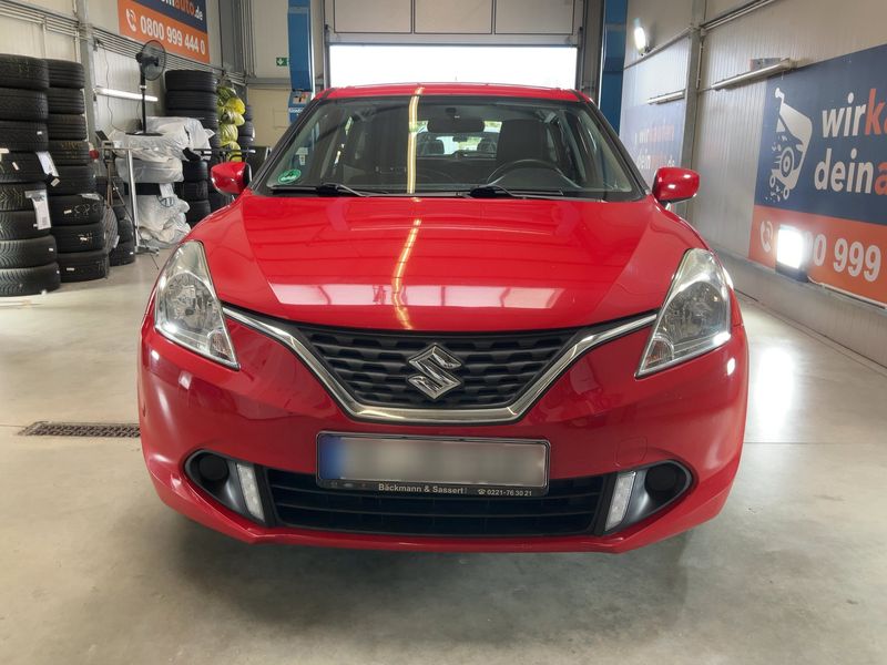 Suzuki Baleno 1.2 DualJet Basic — zdjęcie 9