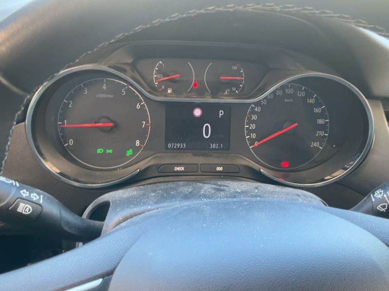 Opel Crossland X 1.2 Turbo Elegance 2023 – снимка 18