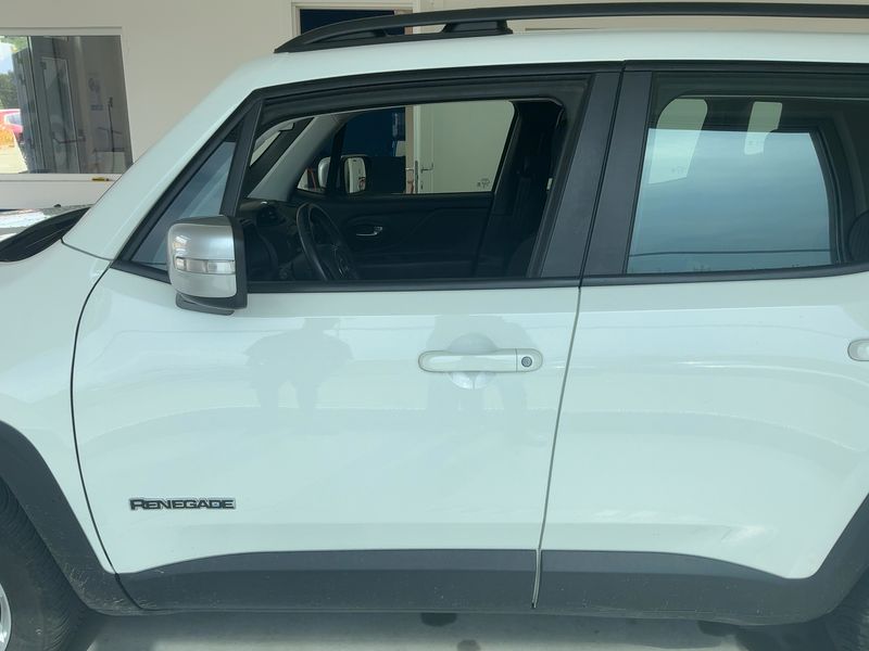 Jeep Renegade 1.3 T4 4xe Plug-in Hybrid 80th Anniversary — zdjęcie 4