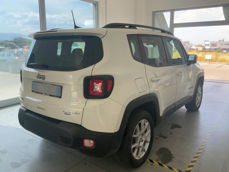 Jeep Renegade 1.3 T4 4xe Plug-in Hybrid 80th Anniversary — zdjęcie 6