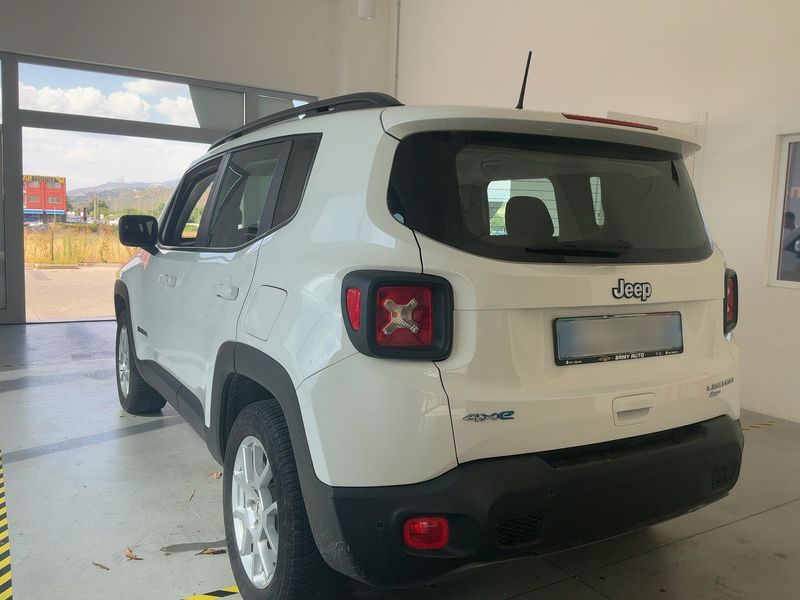 Jeep Renegade 1.3 T4 4xe Plug-in Hybrid 80th Anniversary — zdjęcie 3