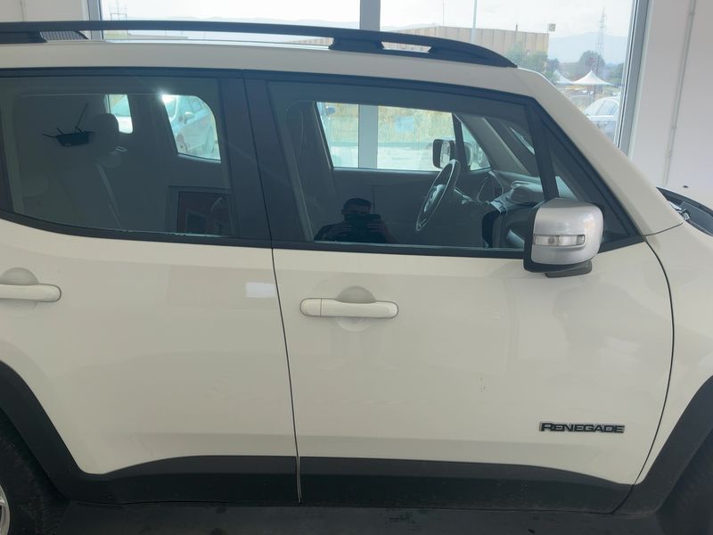 Jeep Renegade 1.3 T4 4xe Plug-in Hybrid 80th Anniversary — zdjęcie 7