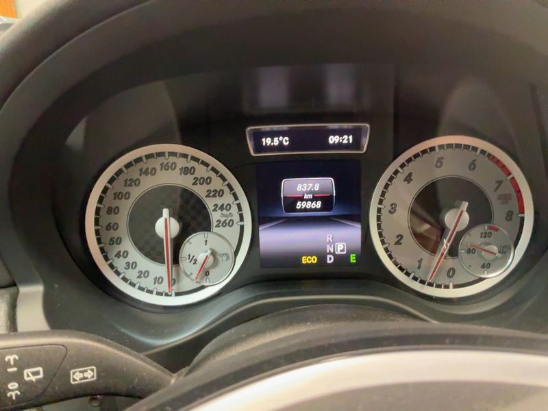 Mercedes-Benz A-Klasse A 180 BlueEfficiency Urban 2013 – снимка 18