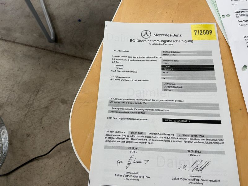 Mercedes-Benz A-Klasse A 180 BlueEfficiency Urban 2013 – снимка 21