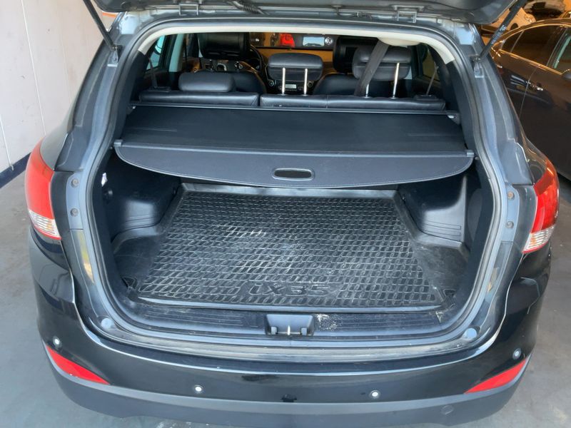 Hyundai ix35 2.0 Comfort 2WD — zdjęcie 10