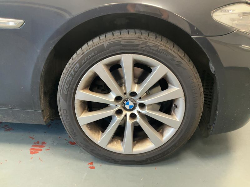 BMW 5er 520d Luxe 2011 – снимка 11