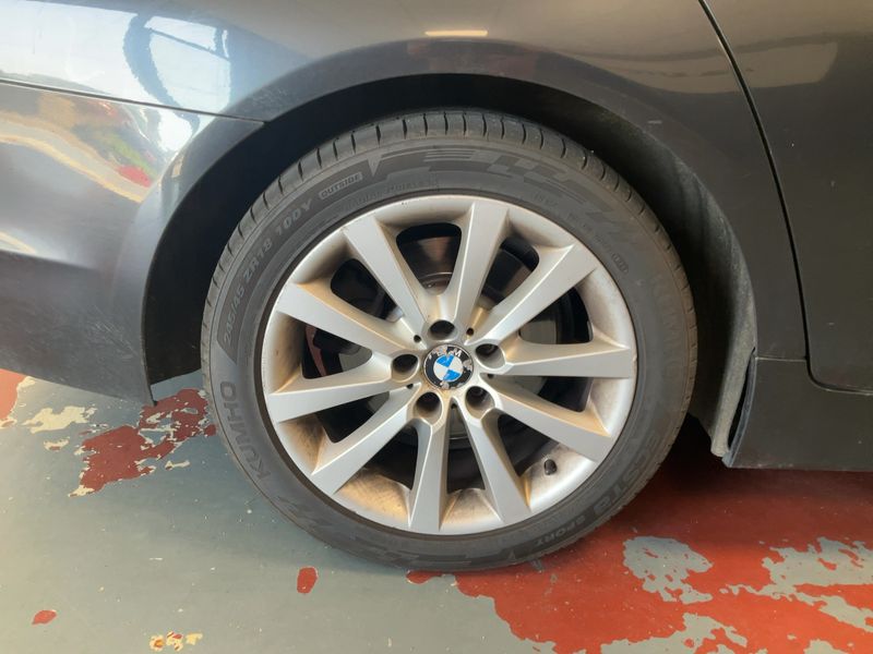 BMW 5er 520d Luxe 2011 – снимка 9