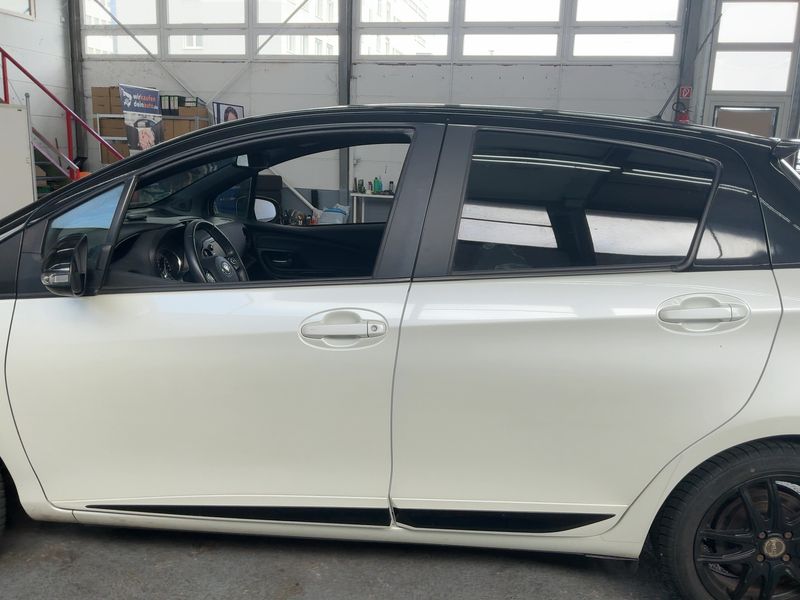 Toyota Yaris 1.5 Hybrid Style Selection — zdjęcie 4