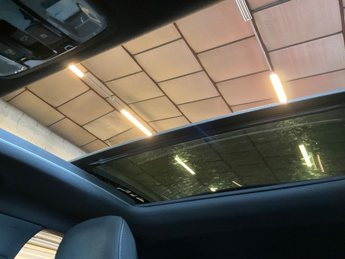 Kia cee'd 2019 — photo 26