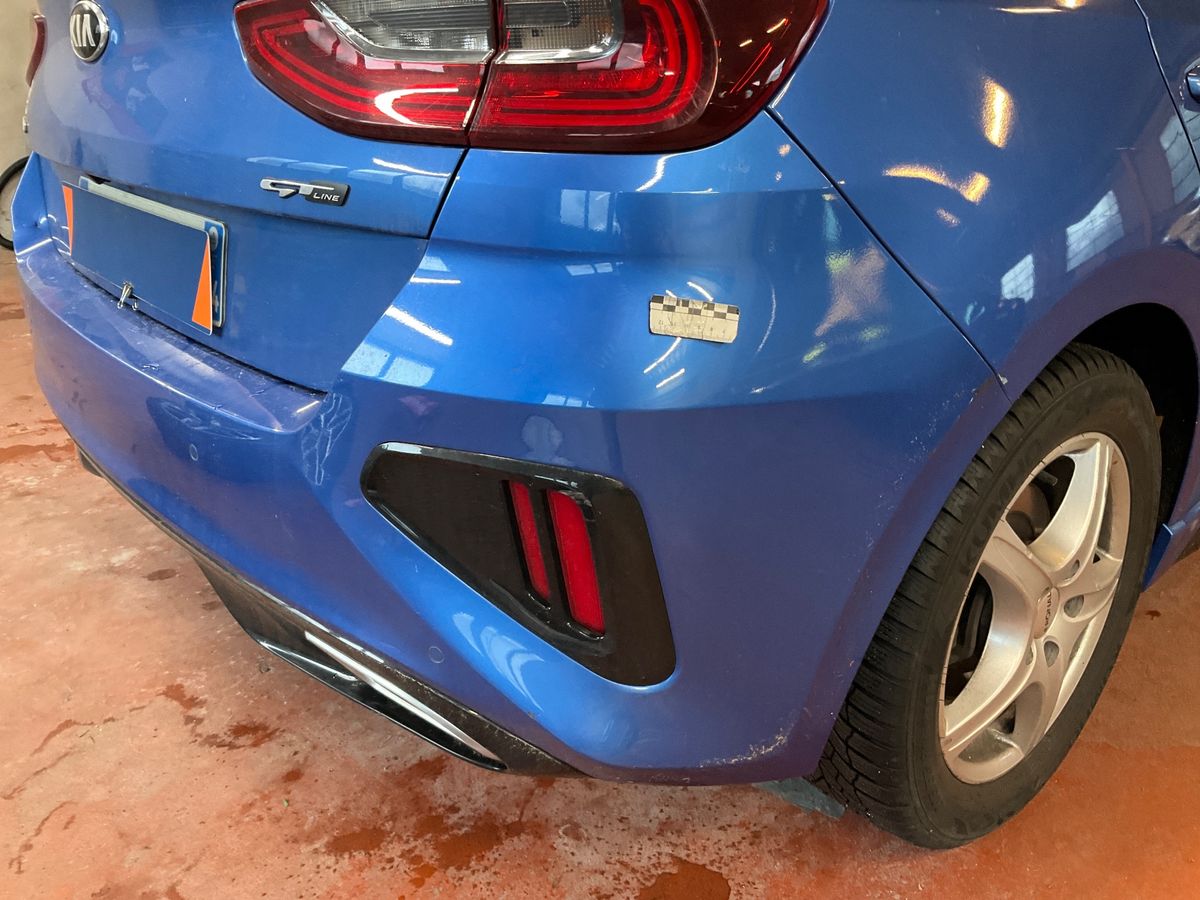 Kia cee'd 2019 — photo 58