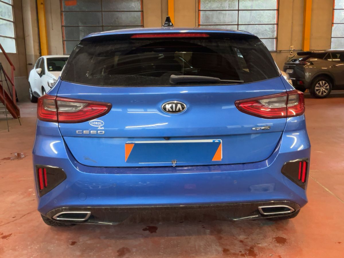 Kia cee'd 2019 — photo 8