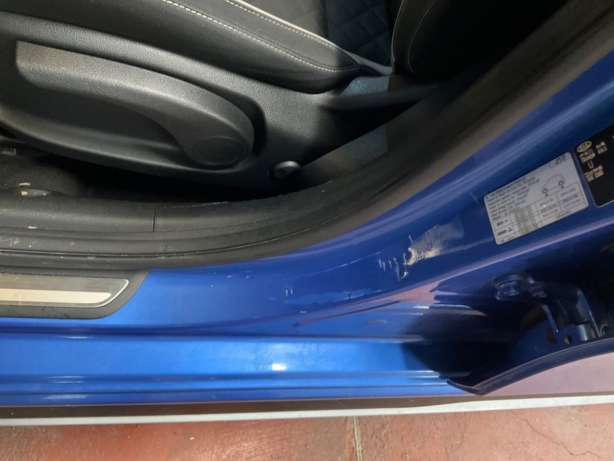 Kia cee'd 2019 — photo 45