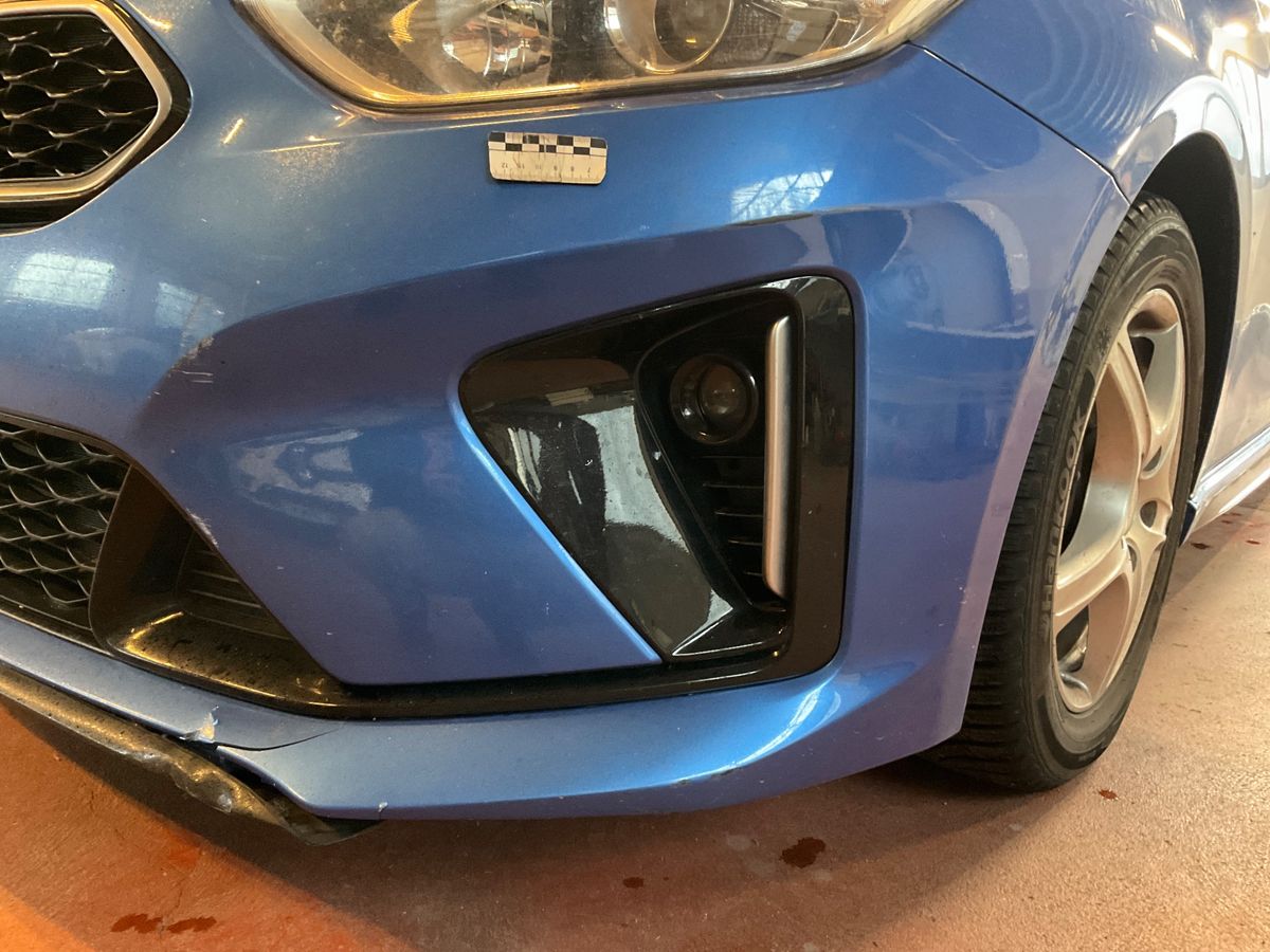 Kia cee'd 2019 — photo 62