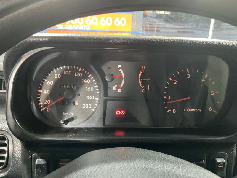 Mitsubishi Galloper 2.5 Turbodiesel TD photo Mitsubishi Galloper 2.5 Turbodiesel TD