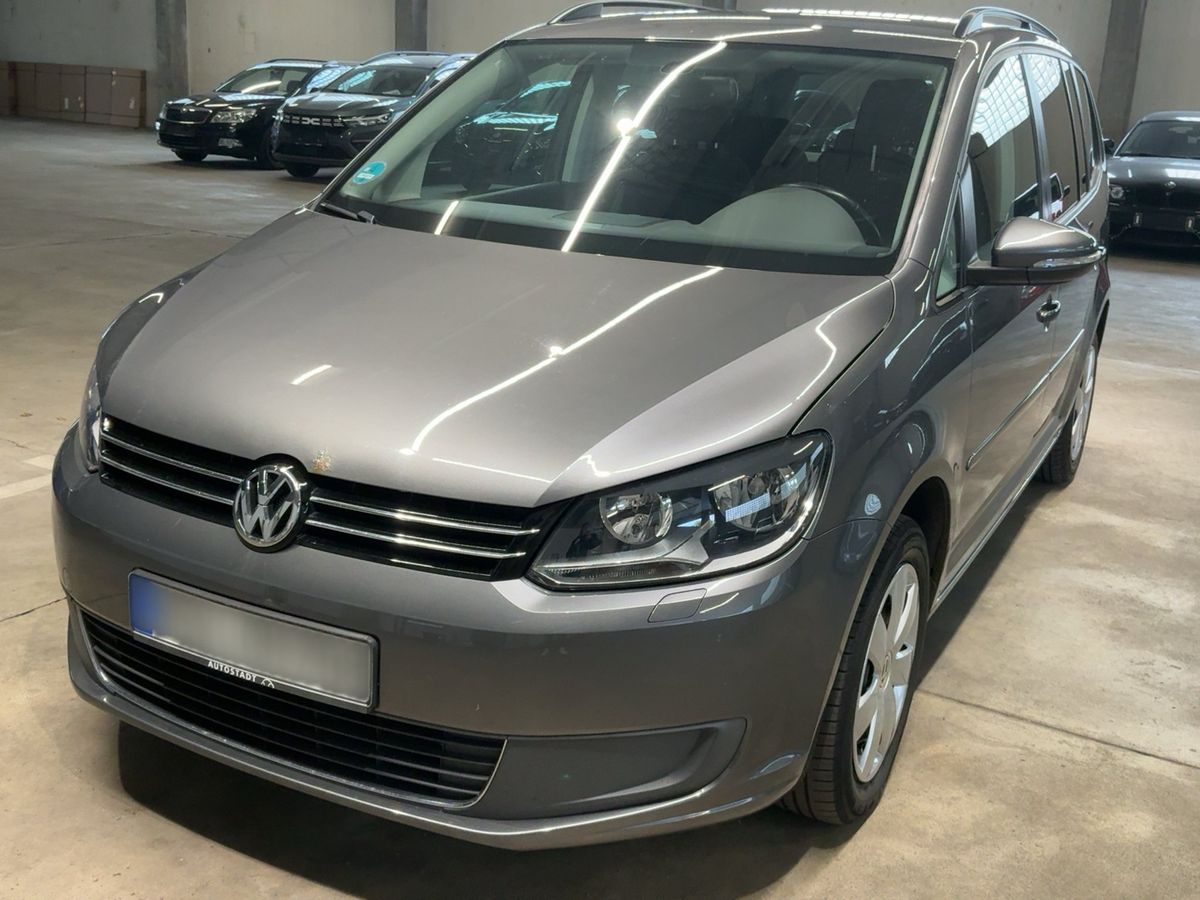Volkswagen Touran 2011