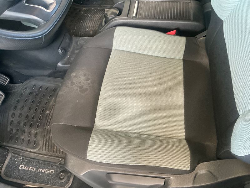Citroen Berlingo 1.5 Blue-HDi Feel MPV M 2021 – снимка 21