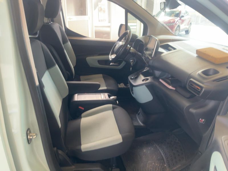 Citroen Berlingo 1.5 Blue-HDi Feel MPV M — zdjęcie 11