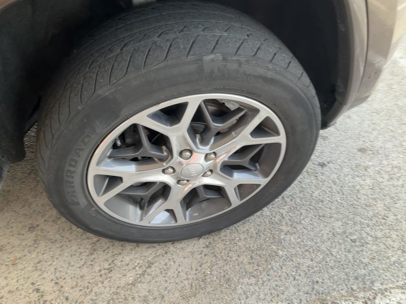 Jeep Grand Cherokee 3.6 V6 Overland 2019 – снимка 11
