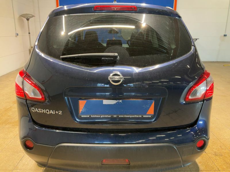 Nissan Qashqai+2 2.0 Acenta — zdjęcie 5