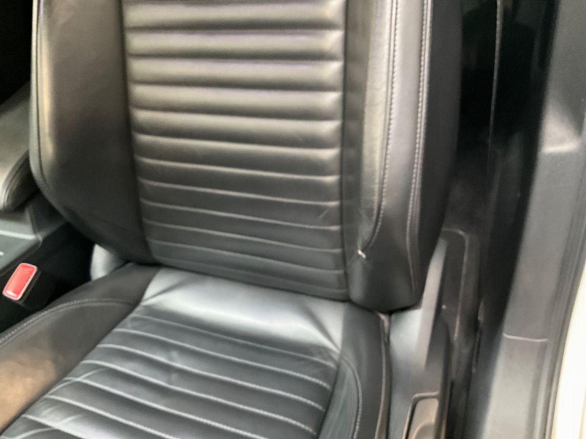 Volkswagen Passat 2016 — photo 35
