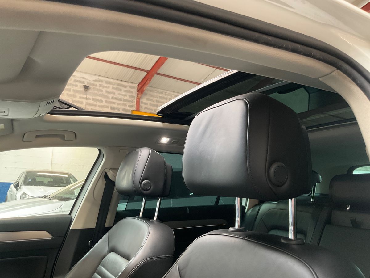 Volkswagen Passat 2016 — photo 40
