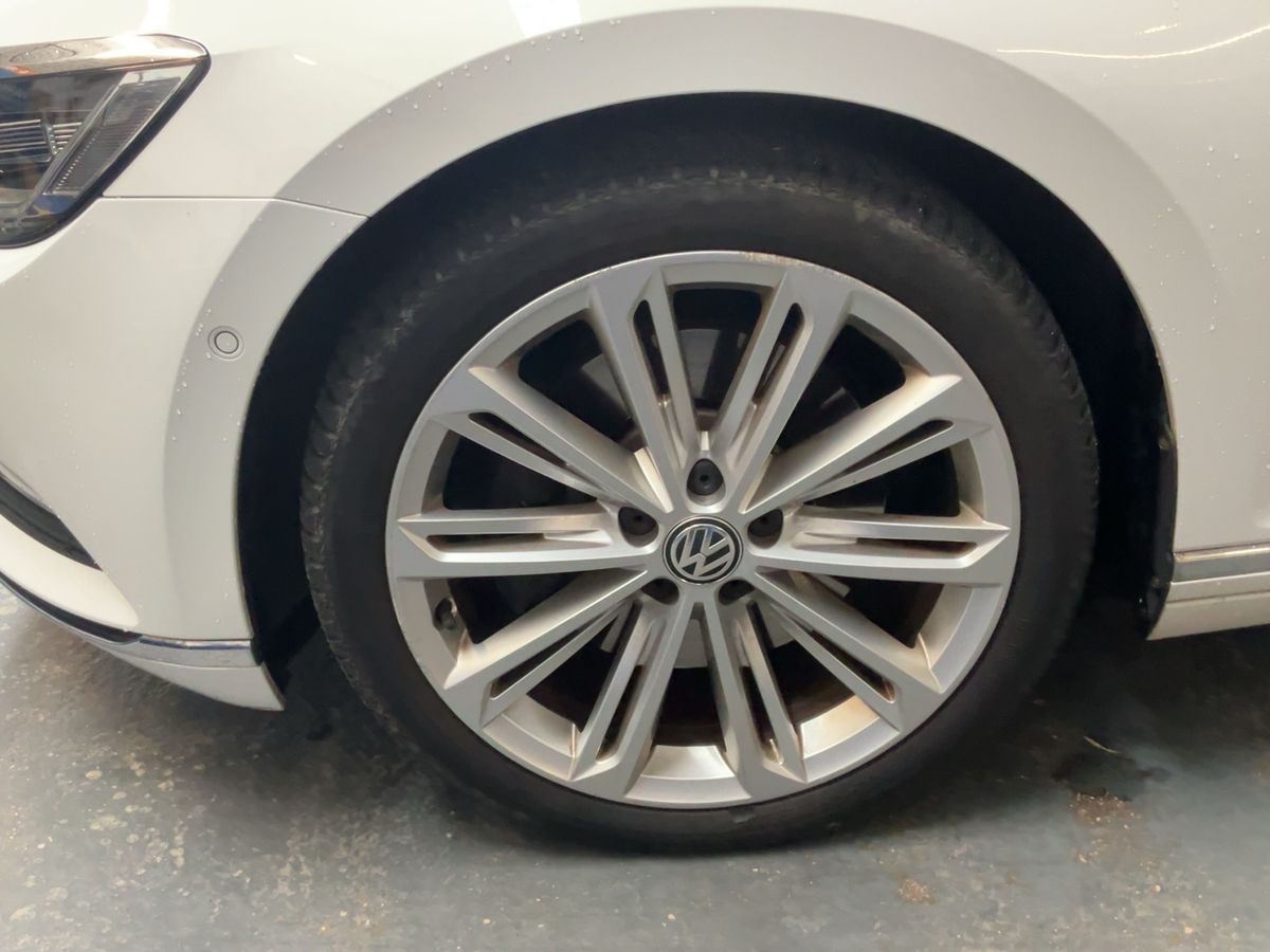 Volkswagen Passat 2016 — photo 4