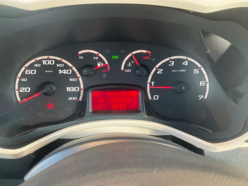 Ford Ka 1.2 Titanium — zdjęcie 4
