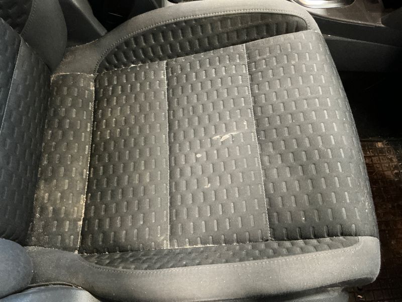 Volkswagen Touran 1.4 TSI Trendline 2010 – снимка 24