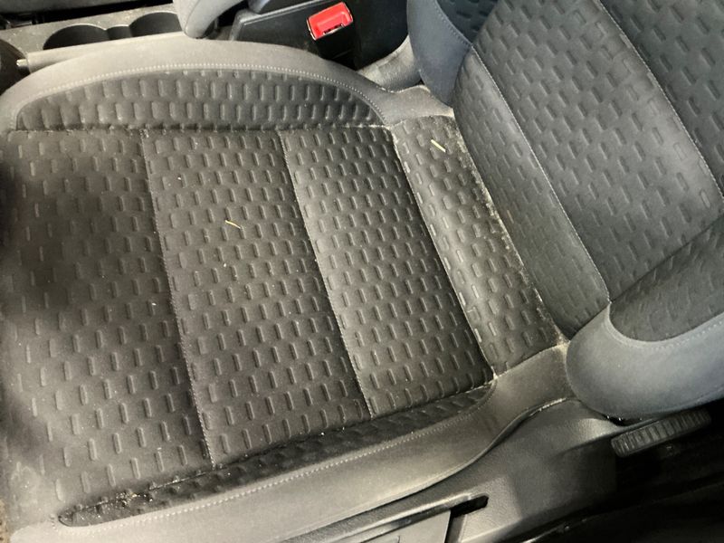 Volkswagen Touran 1.4 TSI Trendline 2010 – снимка 25