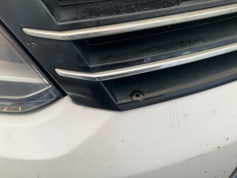 Volkswagen Touran 2.0 TDI Comfortline BlueMotion Tech 2012 – снимка 33