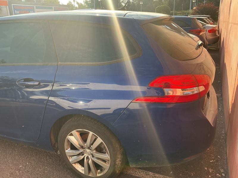 Peugeot 308 1.5 Blue-HDi Active — zdjęcie 3