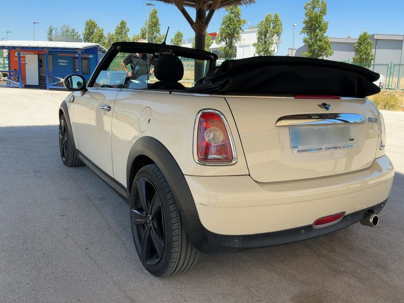 MINI Cabrio Cooper — zdjęcie 3