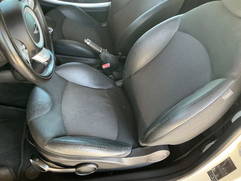 MINI Cabrio Cooper 2009 – снимка 24