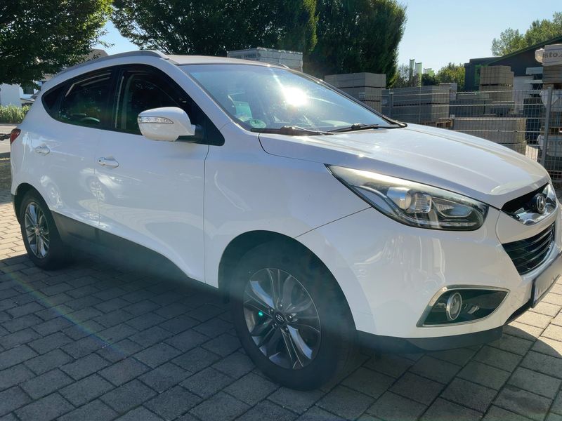 Hyundai ix35 1.6 FIFA World Cup Edition 2WD — zdjęcie 8