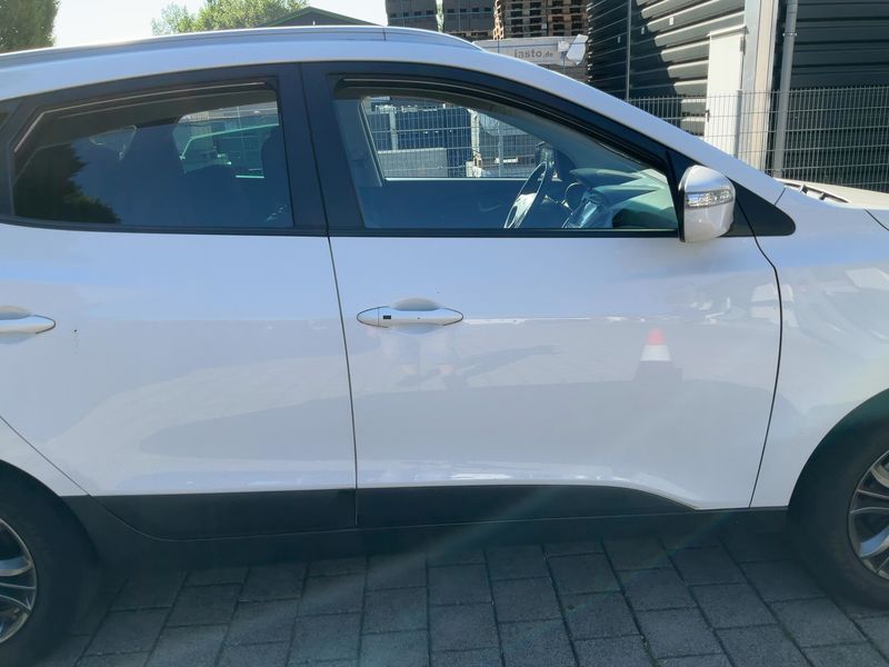 Hyundai ix35 1.6 FIFA World Cup Edition 2WD — zdjęcie 7
