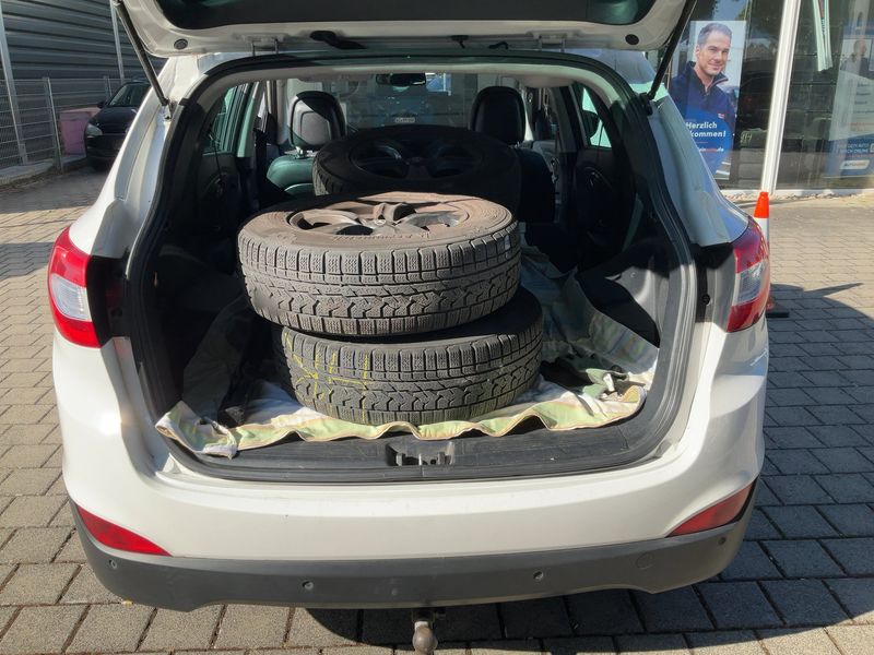 Hyundai ix35 1.6 FIFA World Cup Edition 2WD — zdjęcie 10