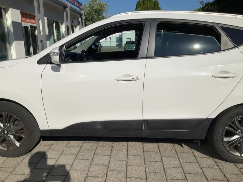 Hyundai ix35 1.6 FIFA World Cup Edition 2WD — zdjęcie 4