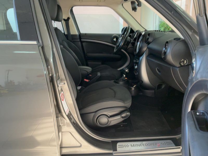 MINI Countryman Cooper SD — zdjęcie 11